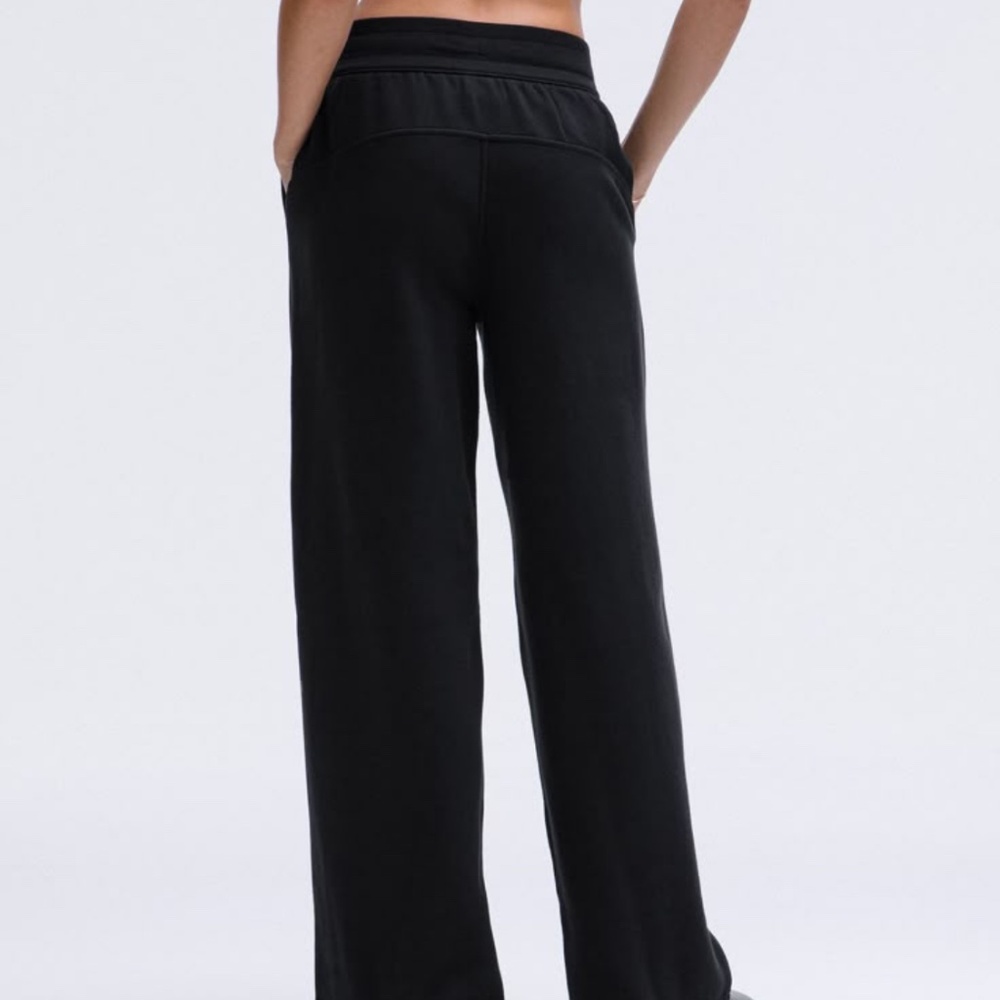 Lululemon scuba straight leg pants